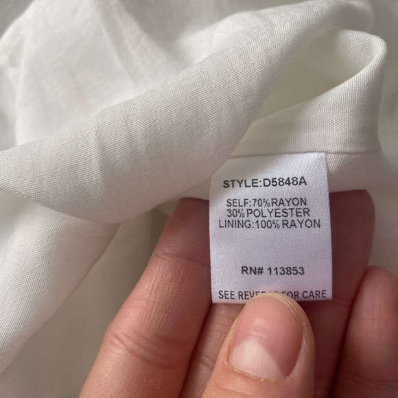 NWT SugarLips Emagine Embroidered Floral Mini Driss - Picture 6 of 9